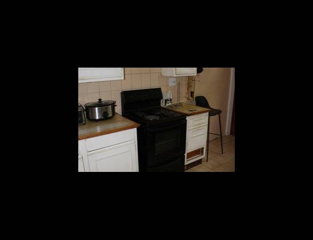 3 BEDROOM APARTMENT FOR SALE IN WINDSOR WEST